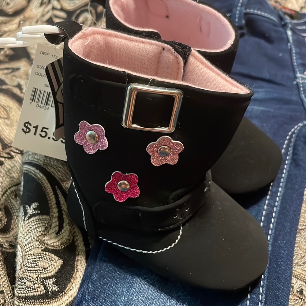 Girls 6-9 mo Rising Star baby boots